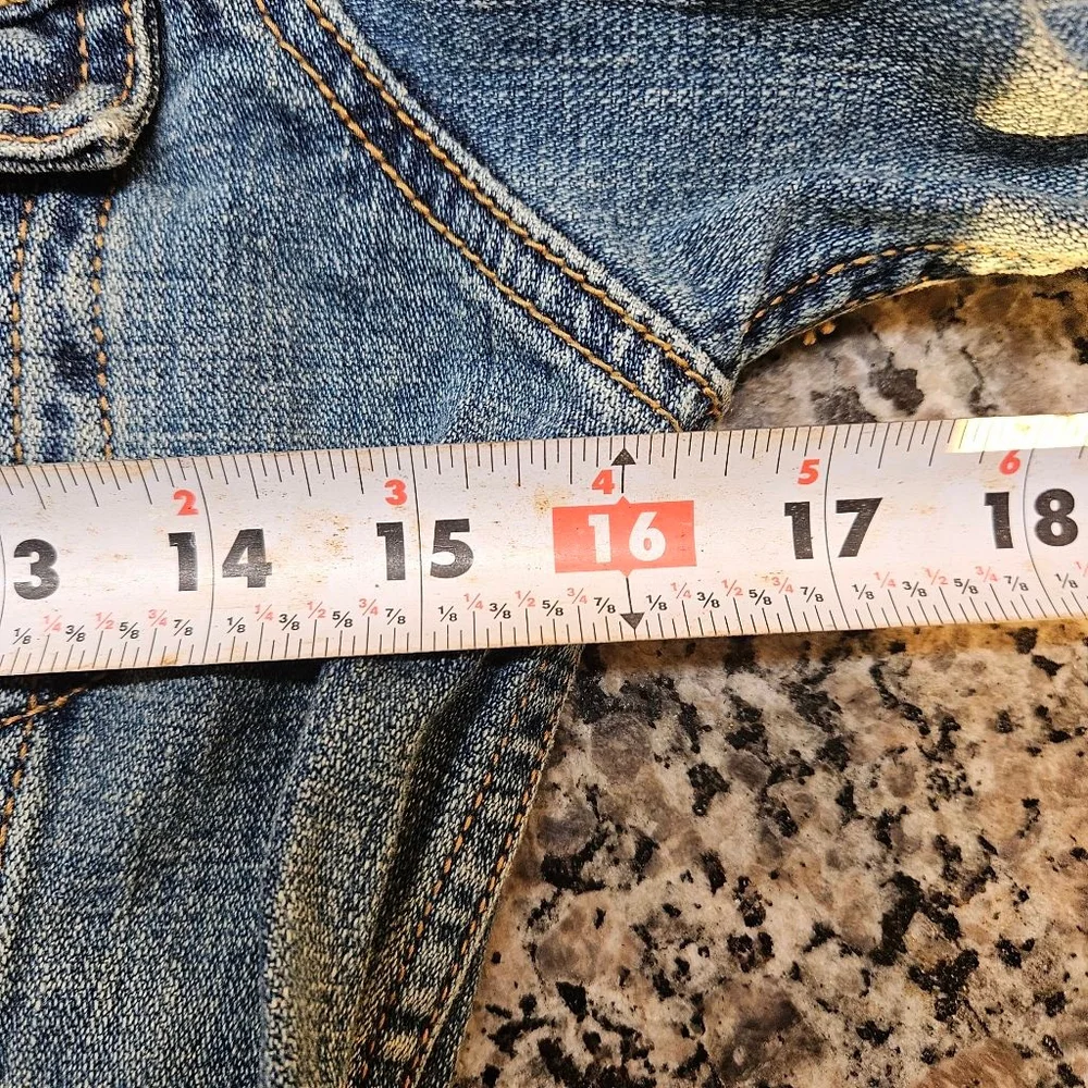 Women’s Levi’s Classic Blue Denim Jacket – Size Small - Picture 4 of 7